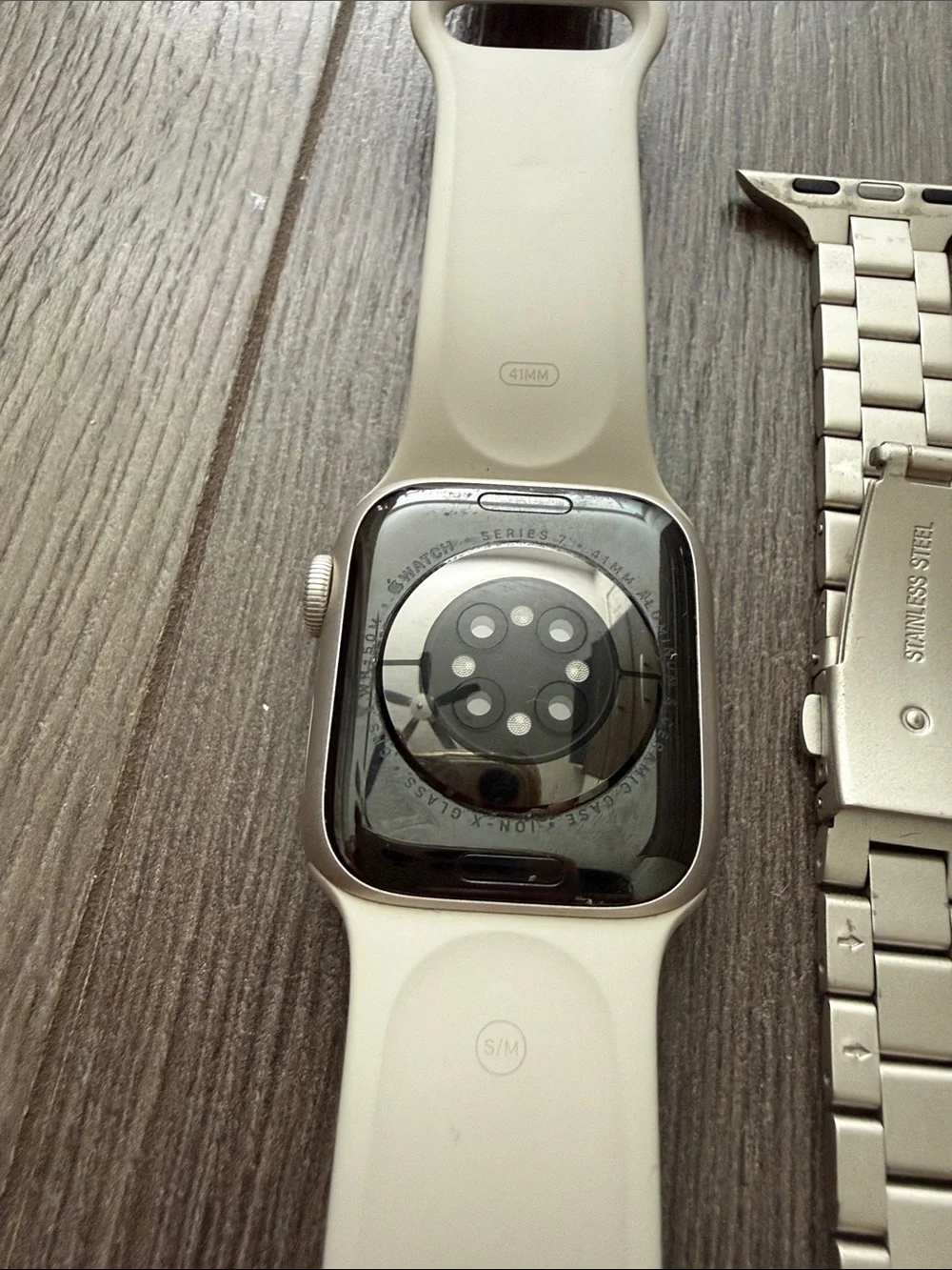Apple series 7 watch starlight, black and silver bands
